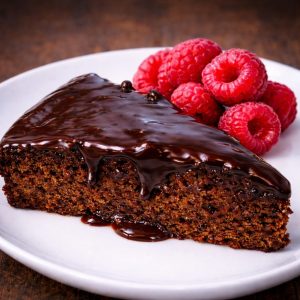 עוגת שוקולד עשירה בטעמים ללא גלוטן, ללא מוצרי חלב וללא וסוכר-אתם לא תאמינו ממה היא עשויה…..